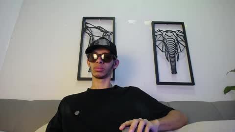 dylan_scotts online show from 10.19.25