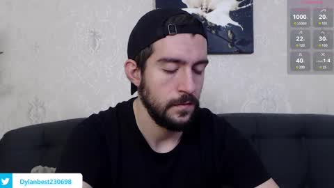 Snapshot of dylan_starxx chatting on 12.21.24 Dylan online show from 12.21.24