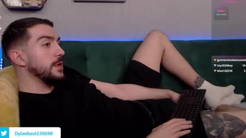 Snapshot of dylan_starxx chatting on 12.28.24 Dylan online show from 12.28.24