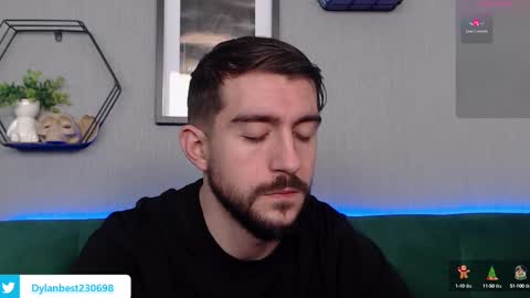 Snapshot of dylan_starxx chatting on 12.30.24 Dylan online show from 12.30.24