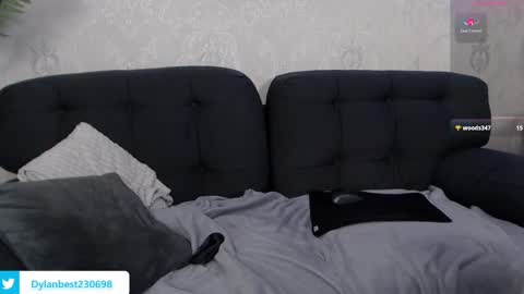 Snapshot of dylan_starxx chatting on 02.14.25 Dylan online show from 02.14.25