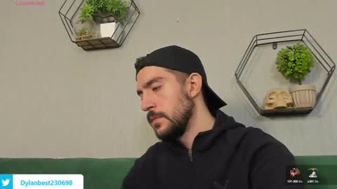 Snapshot of dylan_starxx chatting on 09.17.25 Dylan online show from 09.17.25