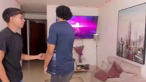 Snapshot of dylanbisex_hot chatting on 12.11.24 Mod Dylan Lilith Alan and Drake online show from 12.11.24