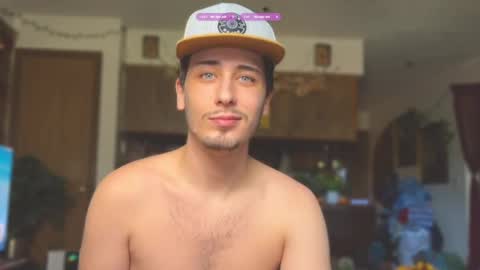 Snapshot of dylandaniel69 chatting on 09.28.25 Dylan Daniel 7.8 online show from 09.28.25