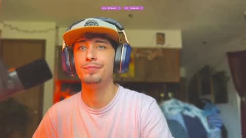 Snapshot of dylandaniel69 chatting on 09.29.25 Dylan Daniel 7.8 online show from 09.29.25