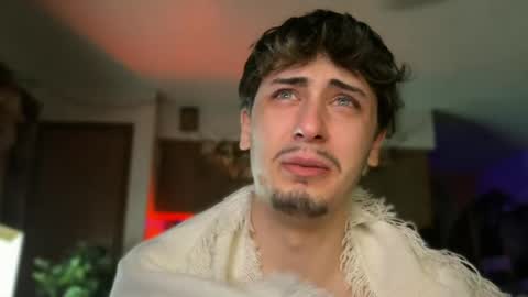 Snapshot of dylandaniel69 chatting on 10.07.25 Dylan Daniel 7.8 online show from 10.07.25