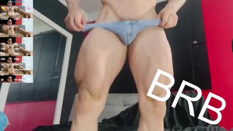 Snapshot of dylanlenox chatting on 10.26.25 Dylan online show from 10.26.25