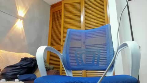 D Y L A N online show from 12.10.24