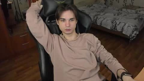 Snapshot of dylaws chatting on 11.01.25 dylaws online show from 11.01.25