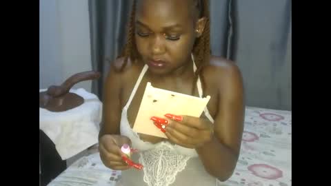 east_queen online show from 02.28.25