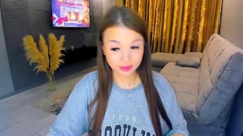 Snapshot of easternbeautyy chatting on 12.03.24 easternbeautyy online show from 12.03.24