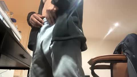 Snapshot of easternjerk chatting on 10.26.25 easternjerk online show from 10.26.25