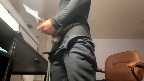 Snapshot of easternjerk chatting on 10.29.25 easternjerk online show from 10.29.25