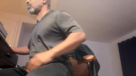 Snapshot of easternjerk chatting on 11.07.25 easternjerk online show from 11.07.25