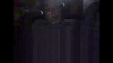 Snapshot of easye4015 chatting on 12.29.24 Easye online show from 12.29.24