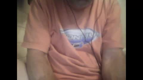 Snapshot of easye4015 chatting on 03.11.25 Easye online show from 03.11.25