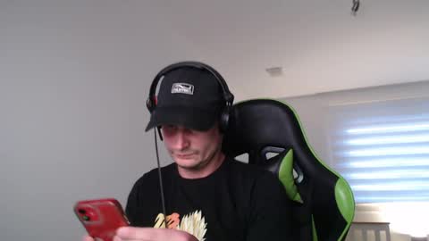 easypeasyglasgow online show from 04.08.26