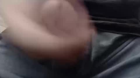 Snapshot of eat_a_peach2 chatting on 10.11.25 eat_a_peach2 online show from 10.11.25