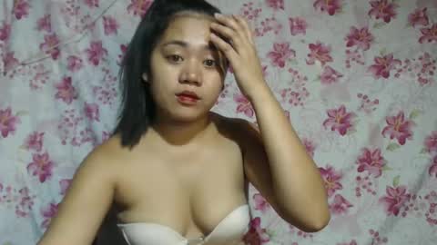 Snapshot of eatallucanpussypinay chatting on 01.04.25 eatallucanpussypinay online show from 01.04.25