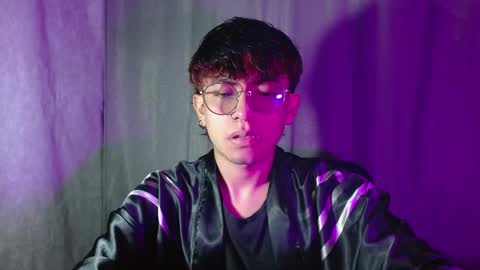 Snapshot of eather_luxury chatting on 02.15.25 eather_luxury online show from 02.15.25