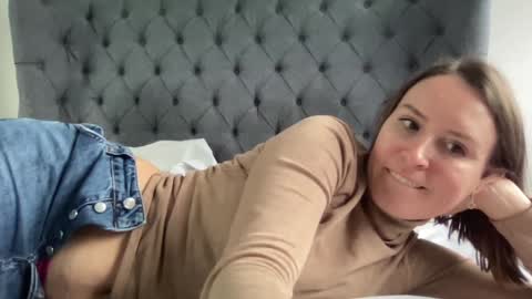 Snapshot of eatmypie69 chatting on 12.04.24 Nadia Ferreira online show from 12.04.24