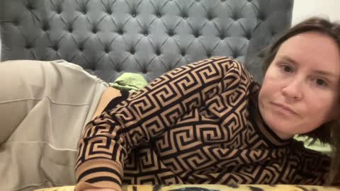 Snapshot of eatmypie69 chatting on 12.08.24 Nadia Ferreira online show from 12.08.24