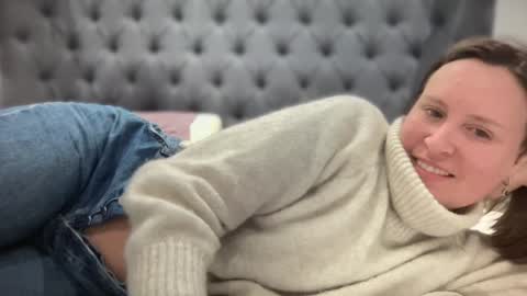 Snapshot of eatmypie69 chatting on 01.21.25 Nadia Ferreira online show from 01.21.25