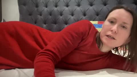 Snapshot of eatmypie69 chatting on 02.13.25 Nadia Ferreira online show from 02.13.25