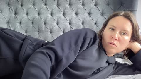 Snapshot of eatmypie69 chatting on 09.23.25 Nadia Ferreira online show from 09.23.25