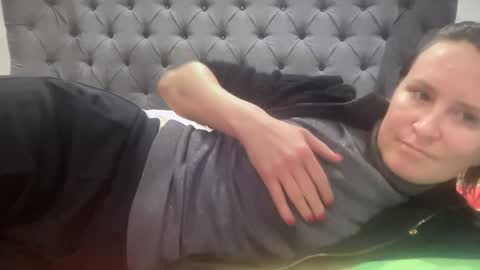 Nadia Ferreira  online show from 01.11.26