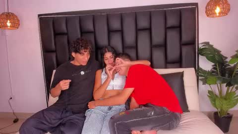 Boys Prado Vikingo and Girl online show from 01.07.26