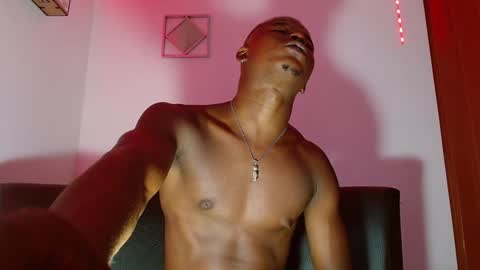 Snapshot of ebonny_stallion chatting on 12.14.24 Chris Palaz online show from 12.14.24