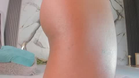 Snapshot of ebonnygoddess2 chatting on 04.22.26 2 online show from 04.22.26