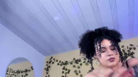 Snapshot of ebonnyrosee chatting on 08.01.26 Sol online show from 08.01.26