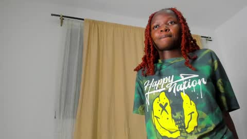 Snapshot of ebony_angelina chatting on 05.01.26 Angelina online show from 05.01.26