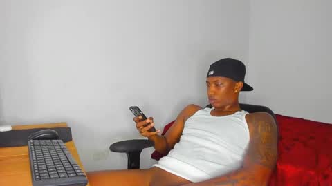 Snapshot of ebony_brandons chatting on 02.06.25 Brandon online show from 02.06.25