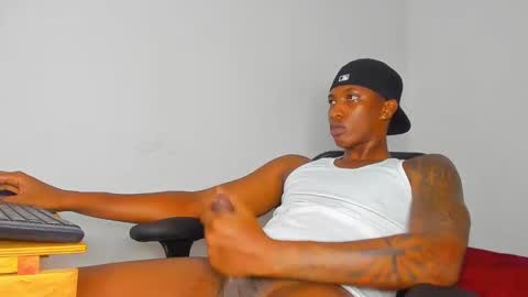 Snapshot of ebony_brandons chatting on 02.21.25 Brandon online show from 02.21.25