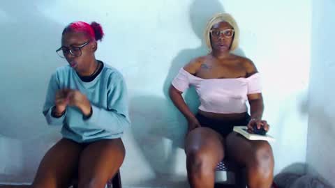 Snapshot of ebony_chayna chatting on 01.08.25 chayna smith online show from 01.08.25
