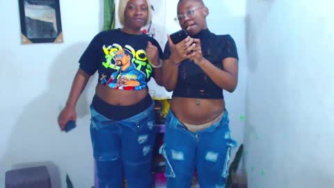Snapshot of ebony_chayna chatting on 01.29.25 chayna smith online show from 01.29.25