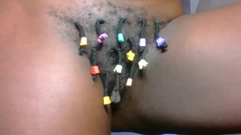 Snapshot of ebony_choco2 chatting on 10.04.25 ebony choco2 online show from 10.04.25