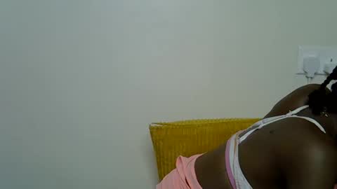 Snapshot of ebony_j chatting on 05.09.26 ebony_j online show from 05.09.26