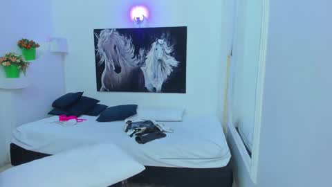 ebony_katterin online show from 12.31.24