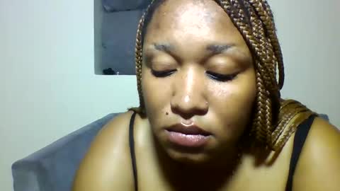 ebony_lattar online show from 09.18.25