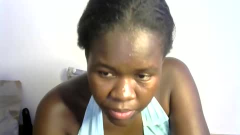 Snapshot of ebony_lynne chatting on 04.23.26 ebony_lynne online show from 04.23.26