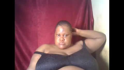 Snapshot of ebony_magixs chatting on 11.11.25 ebony_magixs online show from 11.11.25