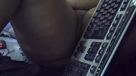 Snapshot of ebonybbw_3 chatting on 11.05.25 Sweet gul online show from 11.05.25