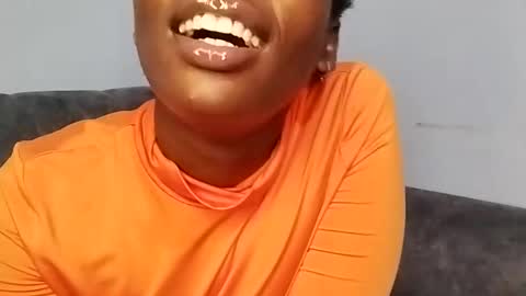 Ebony Melanie online show from 02.22.25