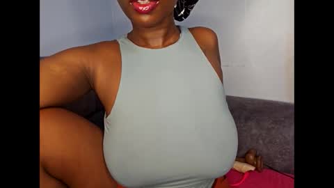 Ebony Melanie online show from 10.25.25