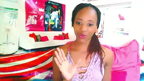 Snapshot of ebonycreamy69 chatting on 12.05.24 Nova online show from 12.05.24