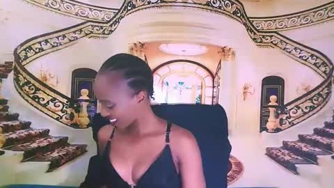 Snapshot of ebonycreamy69 chatting on 01.23.25 Nova online show from 01.23.25